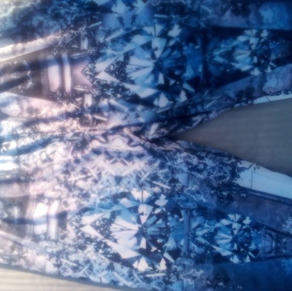 See you Monday leggings - Picture 6 of 15